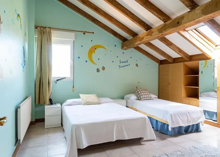 Casa Con Jardin En Gama Casa vacanze Bárcena de Cicero