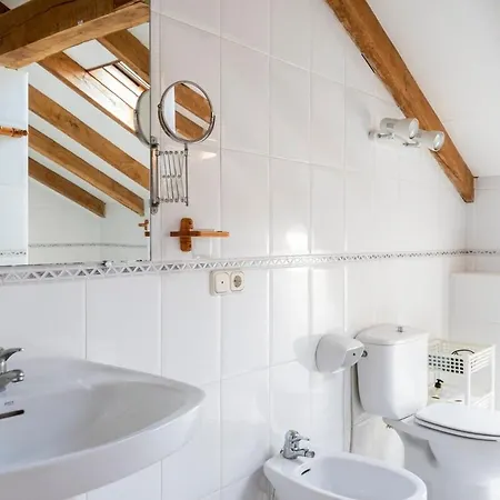 Casa Con Jardin En Gama *