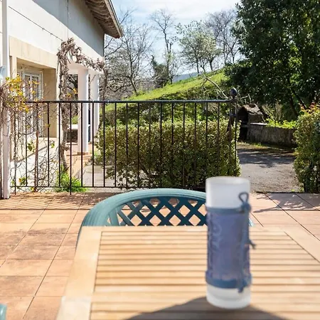 Casa Con Jardin En Gama Vakantiehuis *