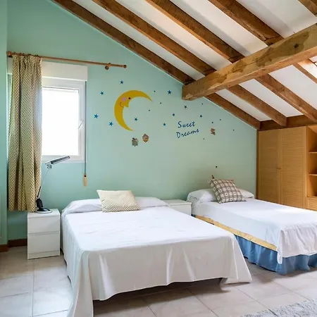 Casa Con Jardin En Gama Vakantiehuis Bárcena de Cicero