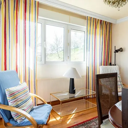 Vakantiehuis Casa Con Jardin En Gama Bárcena de Cicero