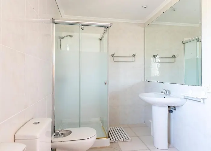 Casa Con Jardin En Gama * Bárcena de Cicero