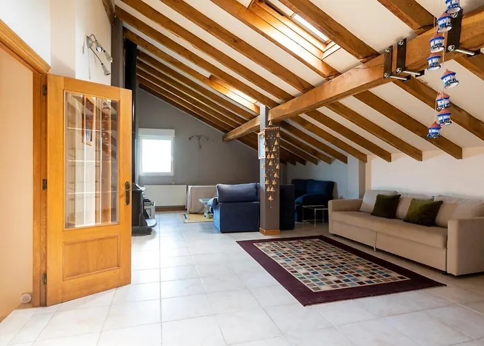 Casa Con Jardin En Gama Semesterbostad