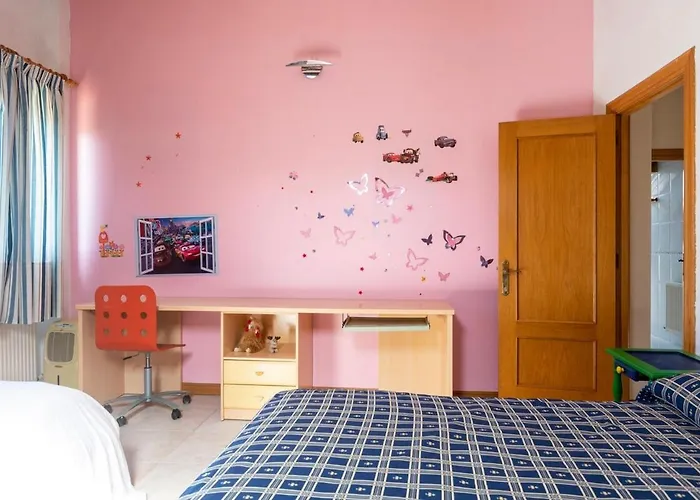 Casa Con Jardin En Gama Semesterbostad *