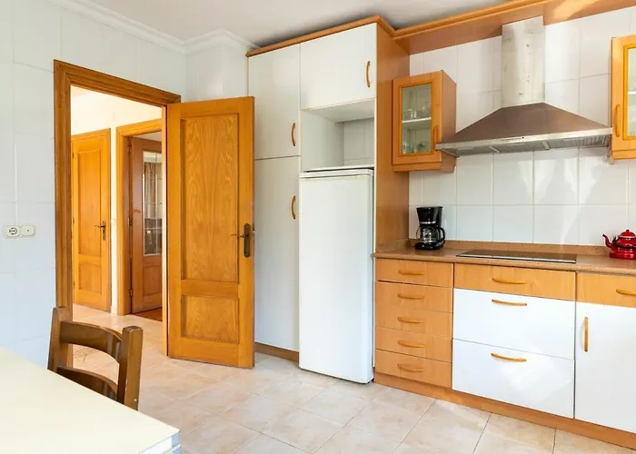 Semesterbostad Casa Con Jardin En Gama Bárcena de Cicero